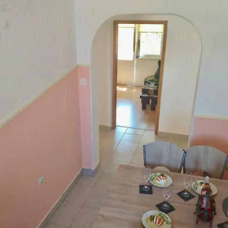 Sienna Apartment